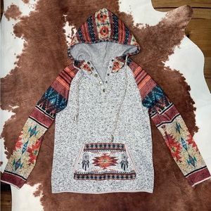 Aztec hoodie, size M.